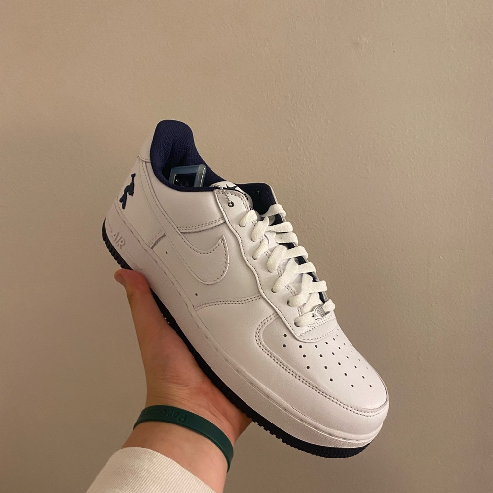 Lil Yachty X Air Force 1 Low ‘It’s Us’
Size 10.5